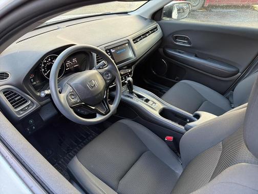 2022 Honda HR-V EX