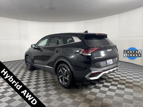 2024 Kia Sportage Hybrid LX