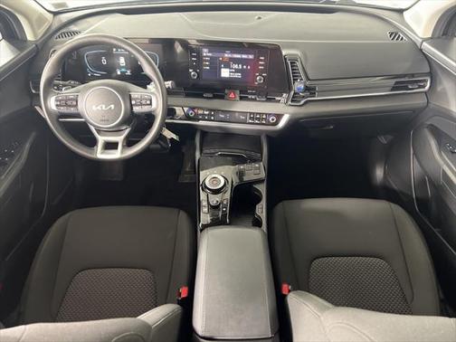 2024 Kia Sportage Hybrid LX