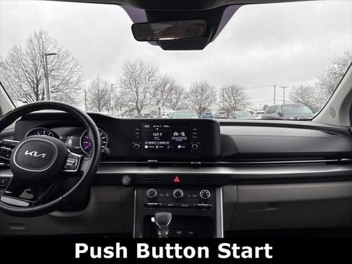 2022 Kia Carnival LXS