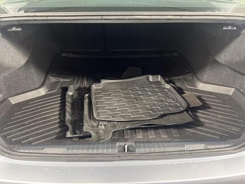 2020 Subaru Legacy Limited