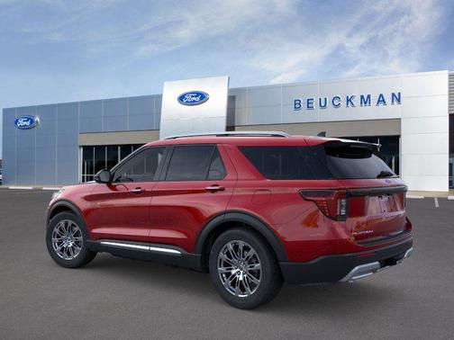 2025 Ford Explorer Platinum