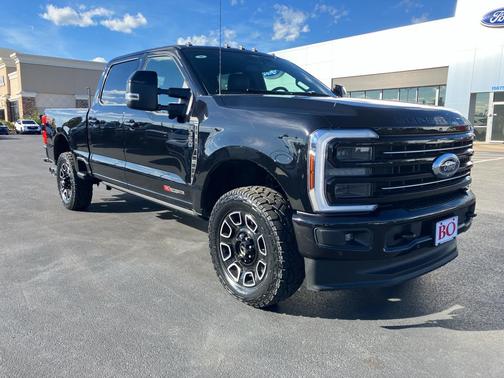 2025 Ford F-350 Platinum