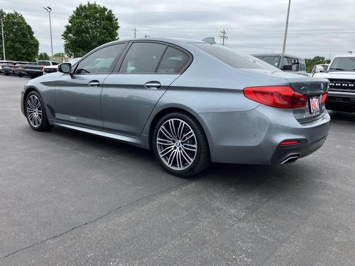 Bluestone Metallic 2018 BMW 530 xDrive