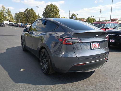 2022 Tesla Model Y Performance Dual Motor All-Wheel Drive