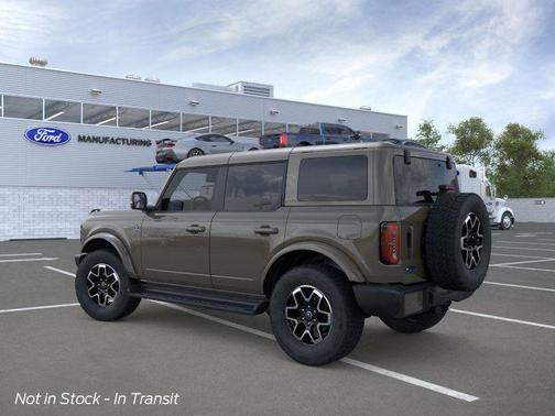 2025 Ford Bronco Outer Banks
