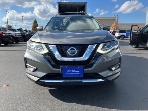 2017 Nissan Rogue SL