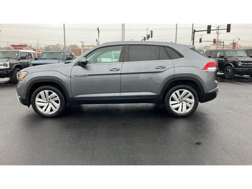 2020 Volkswagen Atlas Cross Sport 3.6L V6 SE w/Technology R-Line