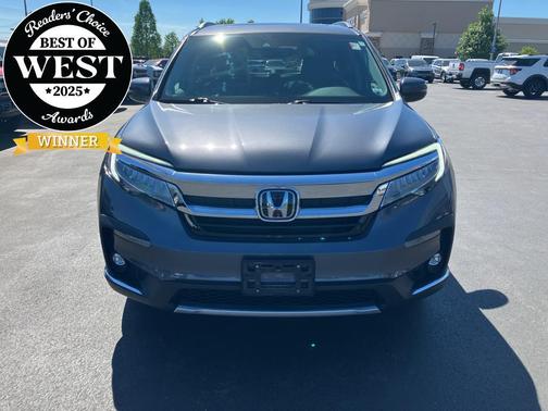 Modern Steel Metallic 2022 Honda Pilot Touring 8-Passenger