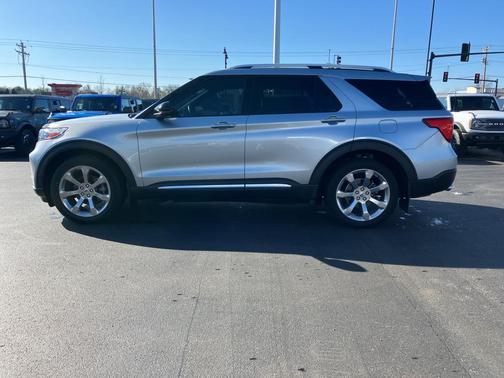 2020 Ford Explorer Platinum