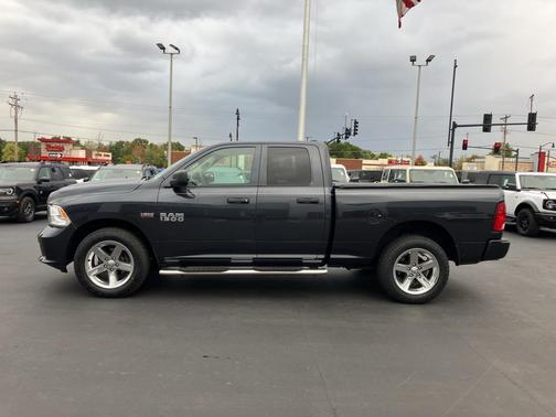 2017 RAM 1500 Express