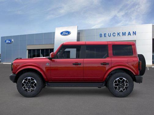 2026 Ford Bronco Outer Banks