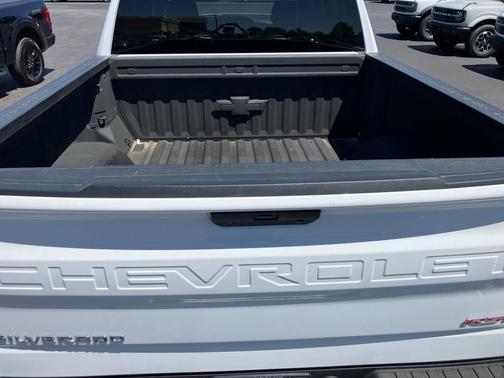 Summit White 2021 Chevrolet Silverado 1500 RST