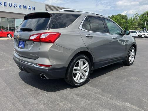 Pepperdust Metallic 2019 Chevrolet Equinox Premier w/2LZ