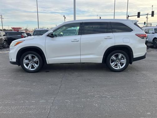 2016 Toyota Highlander Limited