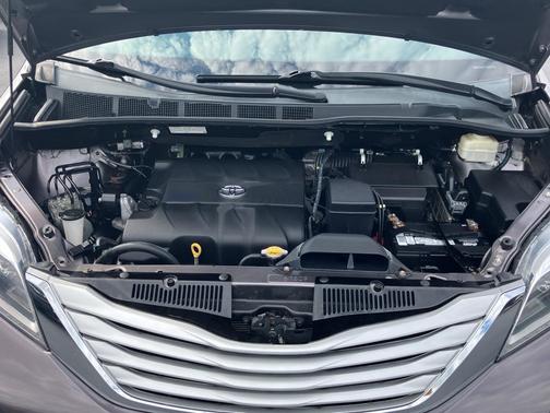 2015 Toyota Sienna Limited