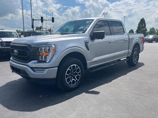 ICONIC SILVER METALLIC 2022 Ford F-150 XLT