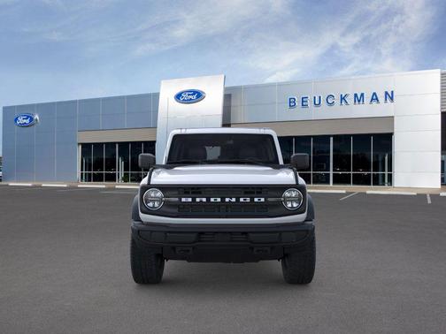 Oxford White 2026 Ford Bronco Big Bend
