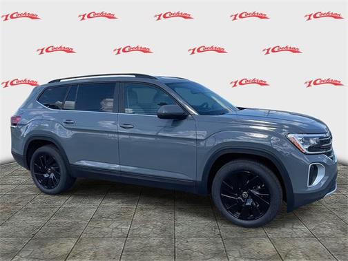 2025 Volkswagen Atlas 2.0T SE w/Technology 4MOTION