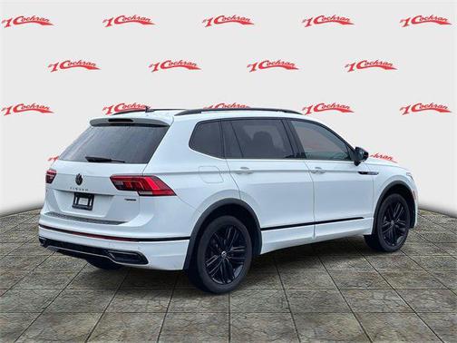 2022 Volkswagen Tiguan 2.0T SE R-Line Black 4MOTION