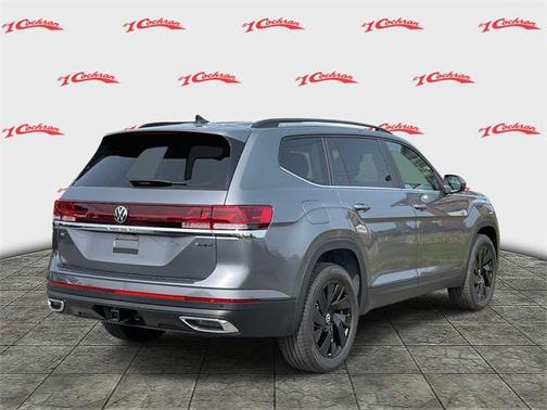 2025 Volkswagen Atlas 2.0T SE w/Technology 4MOTION