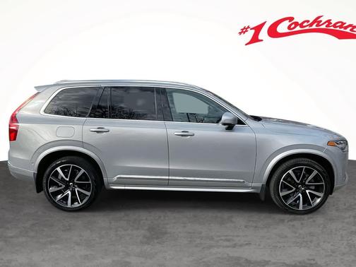 2024 Volvo XC90 B6 Plus Bright Theme 7-Seater