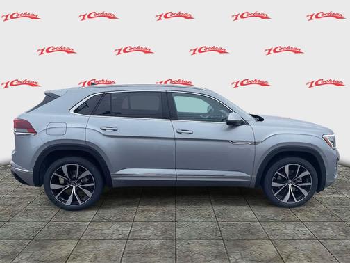2026 Volkswagen Atlas Cross Sport 2.0T SEL Premium