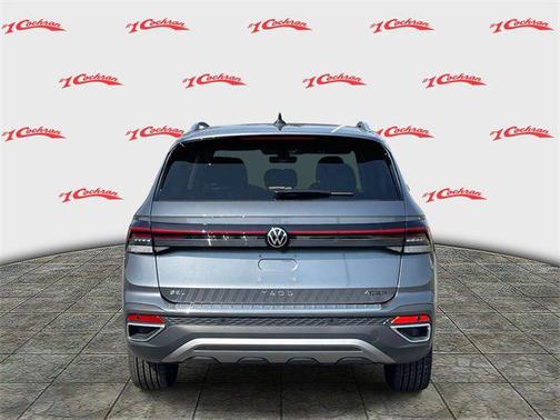 2025 Volkswagen Taos 1.5T SEL