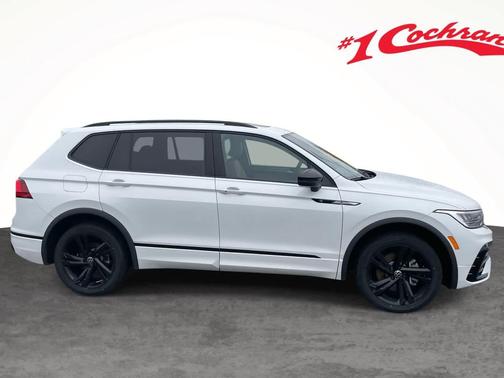 2024 Volkswagen Tiguan 2.0T SE R-Line Black 4MOTION