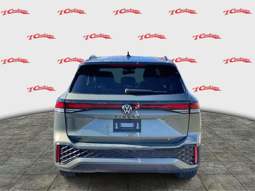 2026 Volkswagen Tiguan 2.0T SE R-Line Black 4MOTION