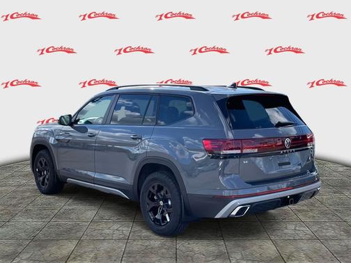 2026 Volkswagen Atlas Peak Edition