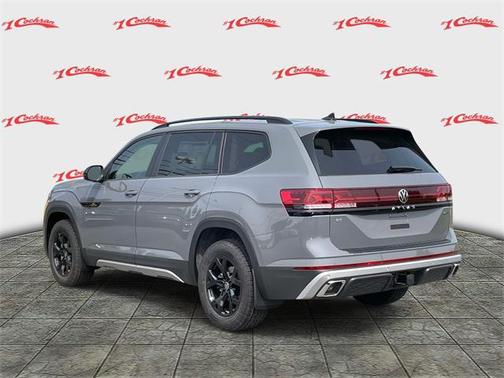 2025 Volkswagen Atlas 2.0T SE