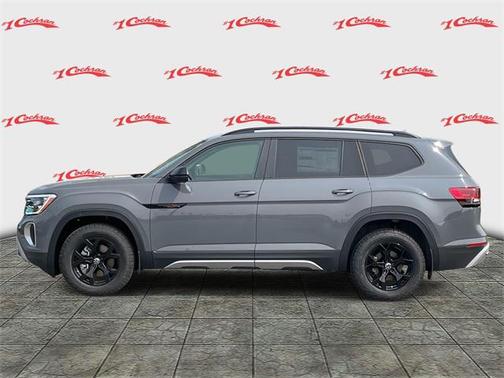 2025 Volkswagen Atlas 2.0T SE