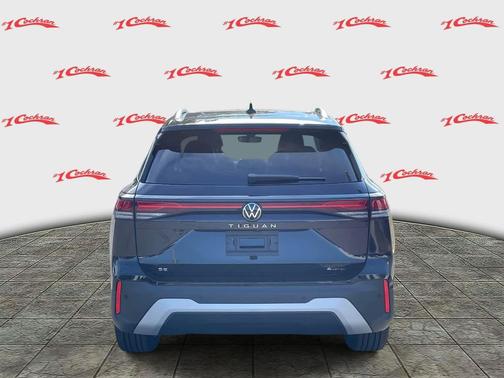 2025 Volkswagen Tiguan 2.0T SE 4MOTION