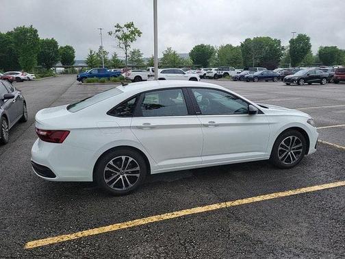 2025 Volkswagen Jetta 1.5T Sport