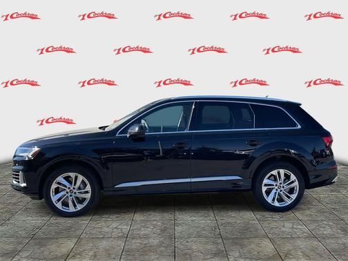 2023 Audi Q7 55 Premium Plus