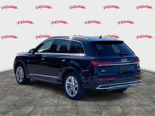 2023 Audi Q7 55 Premium Plus