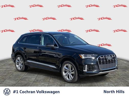 2023 Audi Q7 55 Premium Plus