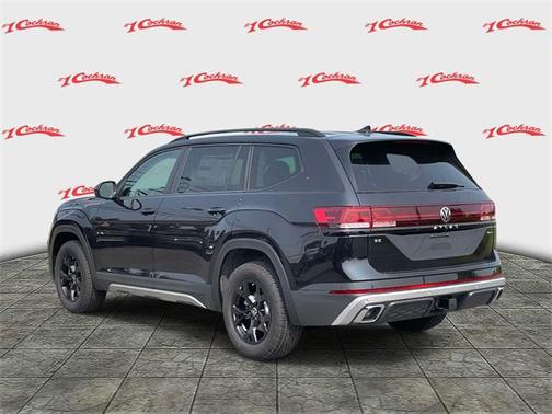 2025 Volkswagen Atlas 2.0T SE