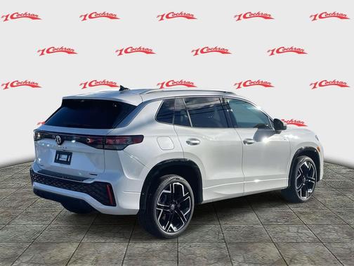 2026 Volkswagen Tiguan 2.0T SEL R-Line 4MOTION