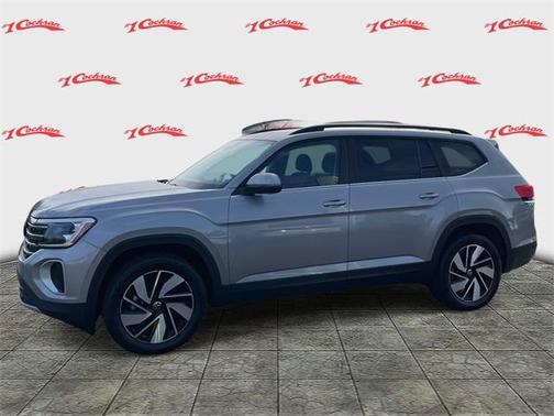 2025 Volkswagen Atlas 2.0T SE w/Technology 4MOTION