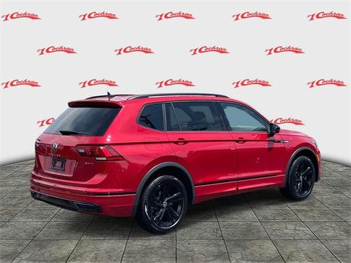 2024 Volkswagen Tiguan 2.0T SE R-Line Black 4MOTION