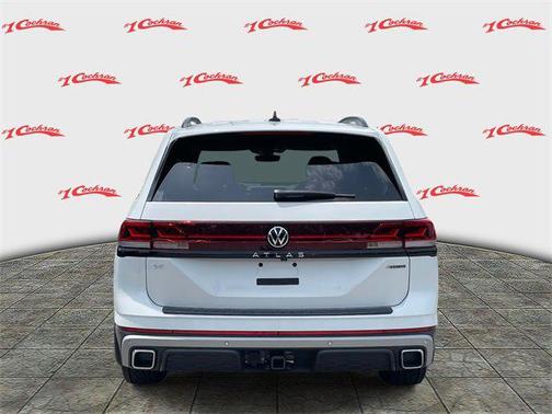 2025 Volkswagen Atlas 2.0T Peak Edition
