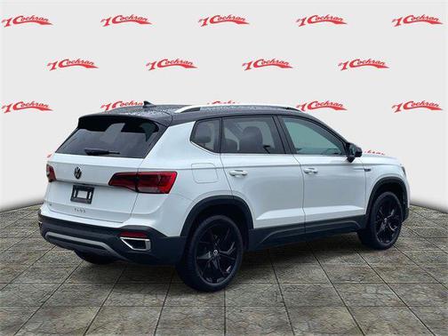 2023 Volkswagen Taos 1.5T SE
