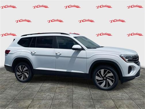 2025 Volkswagen Atlas 2.0T SE w/Technology 4MOTION