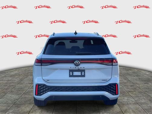 2026 Volkswagen Tiguan 2.0T SE R-Line Black 4MOTION