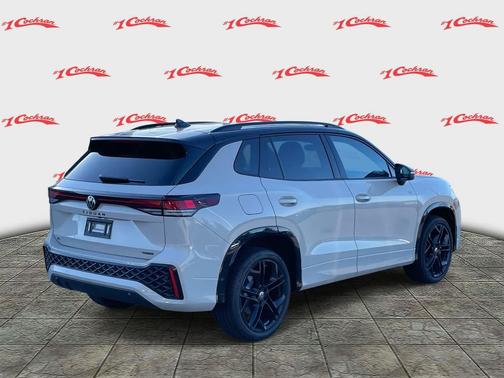 2026 Volkswagen Tiguan 2.0T SE R-Line Black 4MOTION