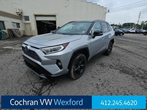 2020 Toyota RAV4 Hybrid SE