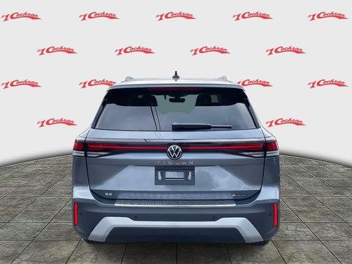 2025 Volkswagen Tiguan 2.0T SE 4MOTION