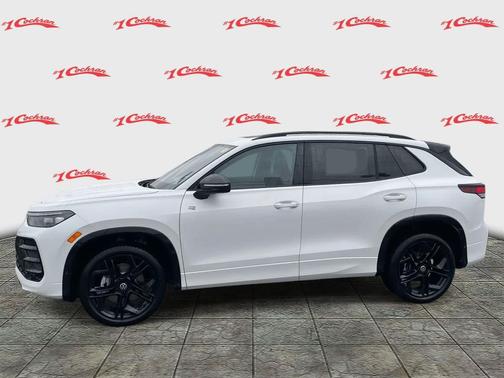 2026 Volkswagen Tiguan 2.0T SE R-Line Black 4MOTION